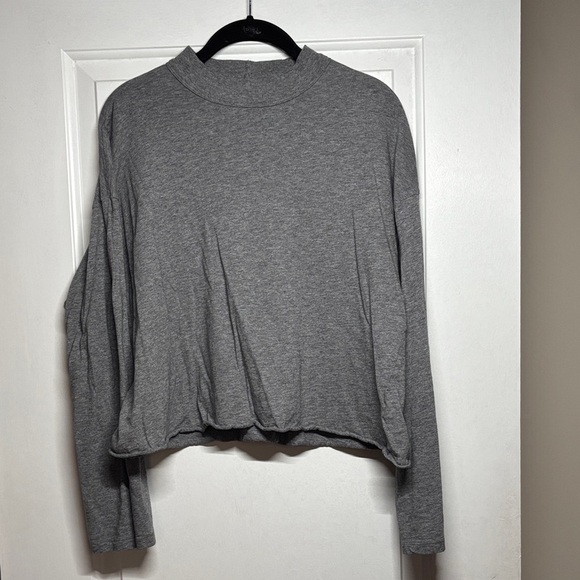 aerie Tops - Aerie Long Sleeve Mockneck Crop Tshirt, M